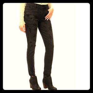 Lucky Brand Embroidered Ripped Skinny Jeans